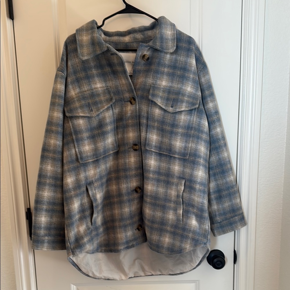 American Eagle Outfitters Blue and Gray Plaid Utility Jacket